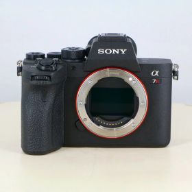 【中古】 (ソニー) SONY α7R IV A (ILCE-7RM4A) OVERSEAS MODEL【中古カメラ デジタル一眼】 ランク：B